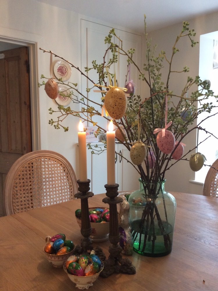 candles and Easter eggs